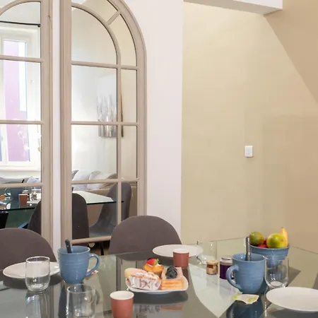 L25 Au Coeur De La Vieille Ville- 2 Sdb Lägenhet