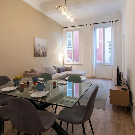 L25 Au Coeur De La Vieille Ville- 2 Sdb Lägenhet *