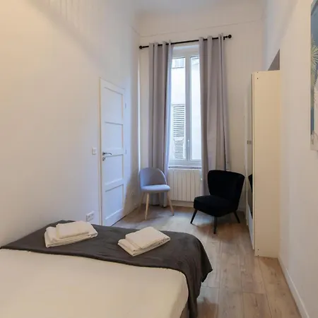 L25 Au Coeur De La Vieille Ville- 2 Sdb